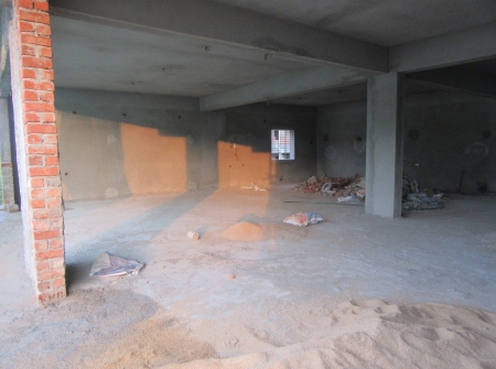302303382-4) Li id 411 - Second Floor Commercial Space.JPG